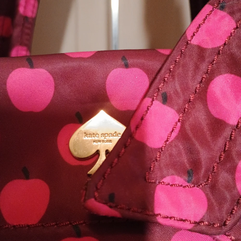 Kate Spade Flatiron Sophia Grace Diaper bag in Red Apple